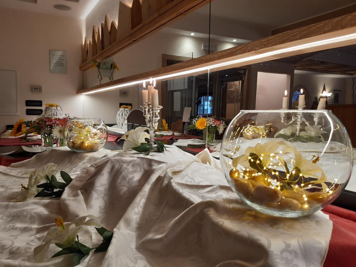 Hotel El Pilon Pozza di Fassa Eksteriør bilde